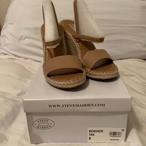 Steve Madden McKenzie size 8 Tan